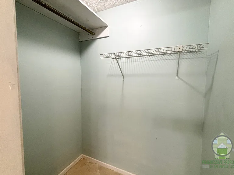 109 Buist Ave — Photo 15