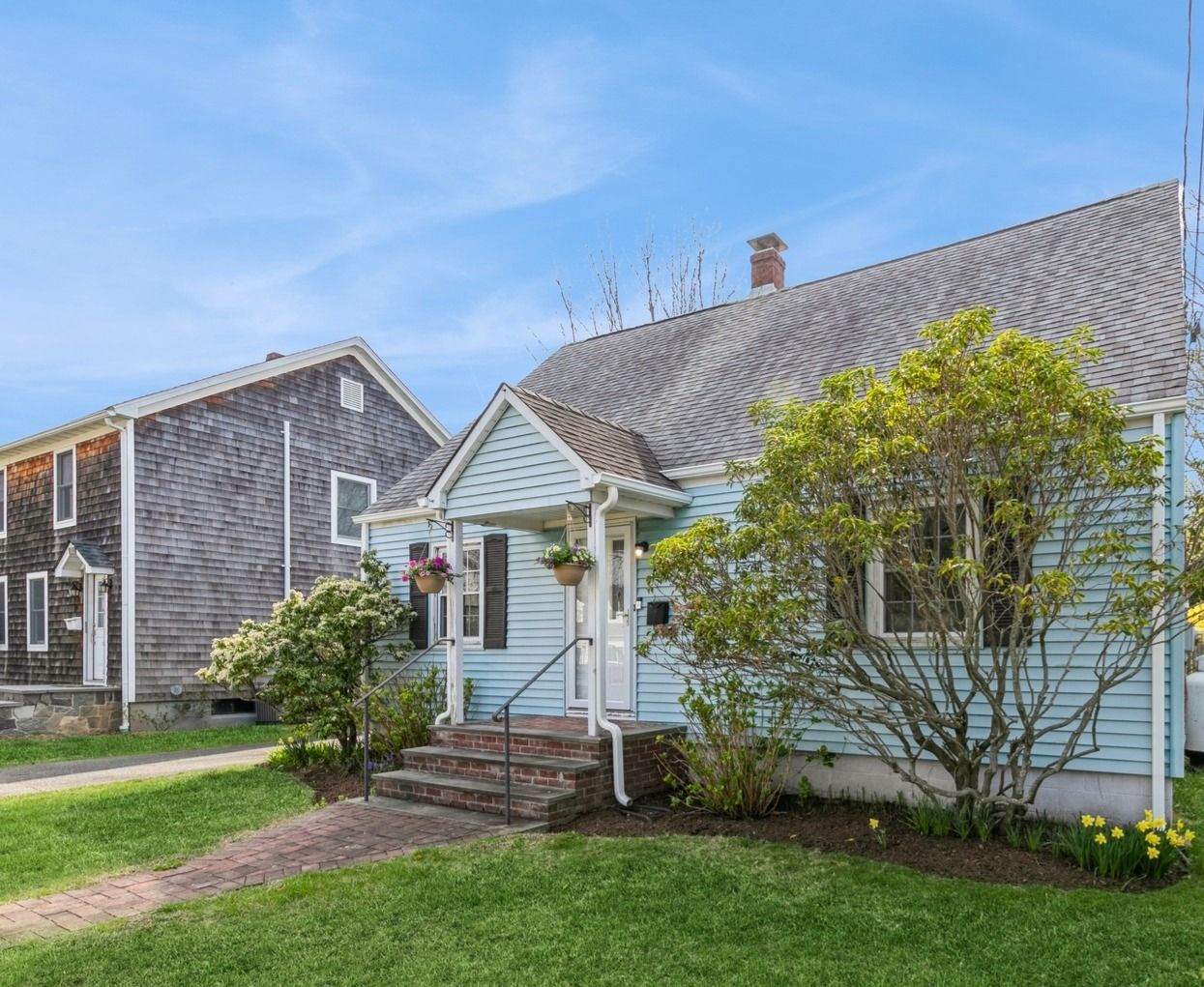  Nestled in the Village of Greenport