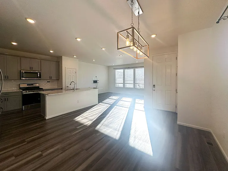 17430 Pacific Peak Cir — Photo 5