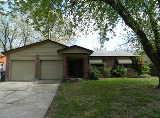 1809 S 119th Ave E, Tulsa, OK 74128