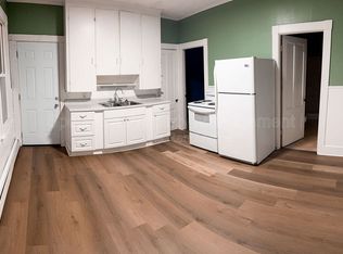 195 Holland St #2, Lewiston, ME 04240