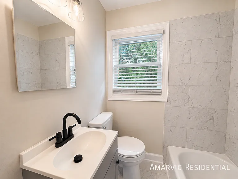 306 Watauga Ave #B — Photo 13