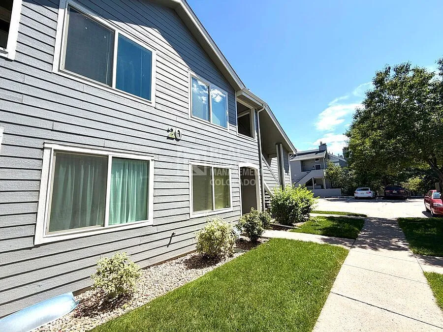 Denver Condo with In-Unit Laundry, Patio & Pool Access - 8500 E Jefferson Ave. #20G | Denver, CO — Photo 2
