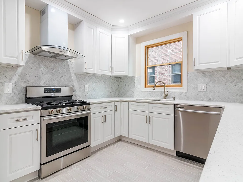 84-31 Beverly Rd #1