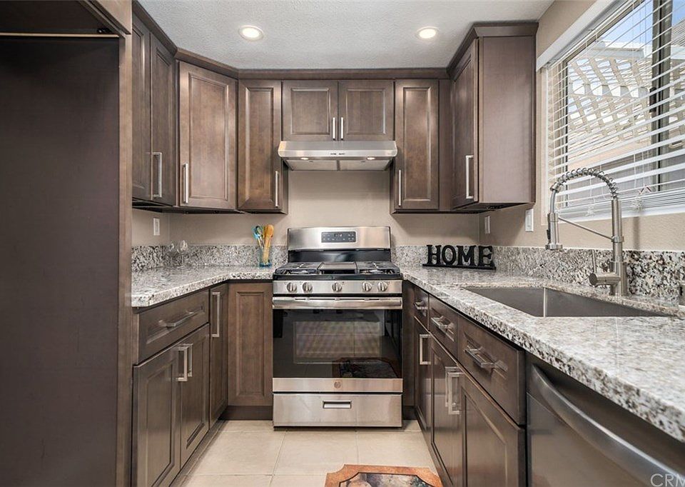 1st image of 14605 Woodland Dr Unit 8