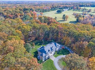 6 McKenzie Dr, Smithfield, RI 02828