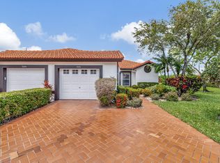 7091 Summer Tree Dr, Boynton Beach, FL 33437