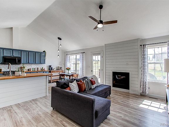5th image of 8072 Sun Country Dr