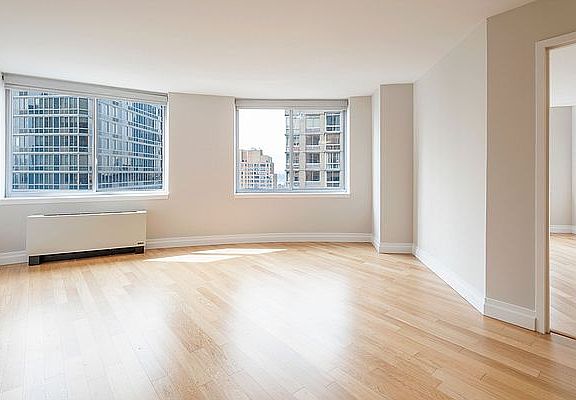 4th image of 776 6th Ave APT 35G