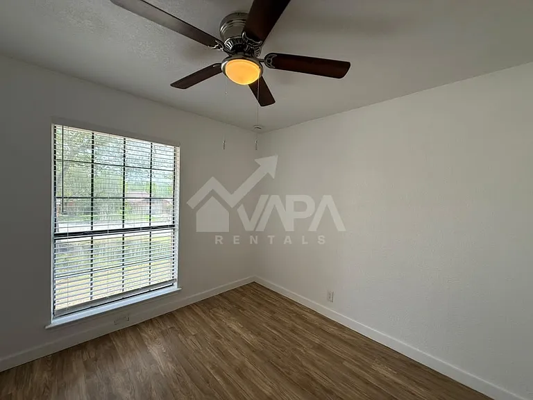 4900 Timber Trce — Photo 17