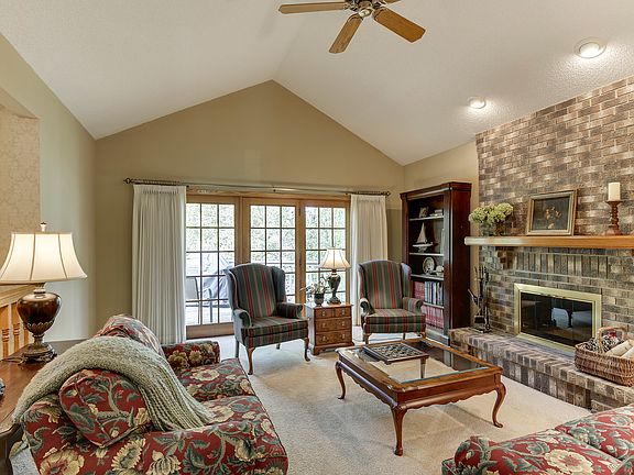 3rd image of 12509 Norway Cir