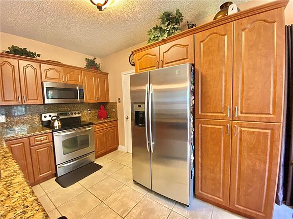 2nd image of 9510 Bradshaw Ln #9510