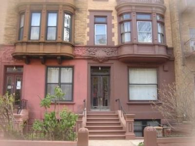 289 Clinton Ave, Brooklyn, NY, 11205