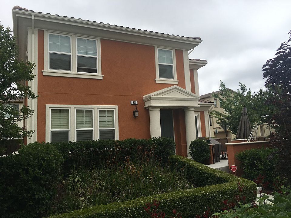 1st image of 500 Selby Ln