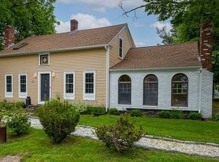 7 Cole Ave, Sutton, MA 01590