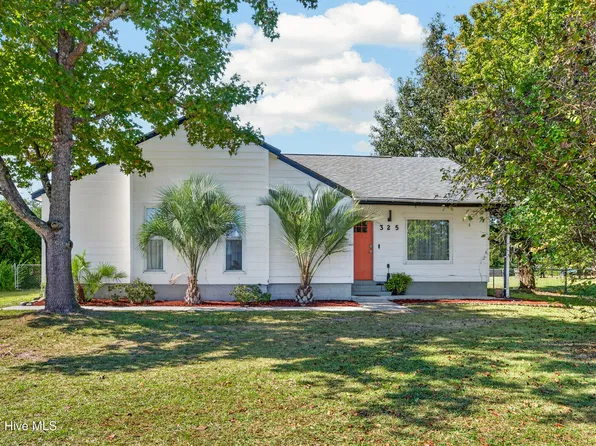 325 Drummer Kellum Road, Jacksonville, NC 28546