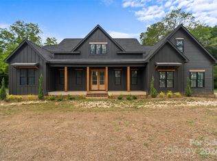 1091 Old Limestone Rd, Clover, SC 29710