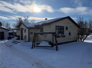 322 6th Ave, Shell Lake, WI 54871