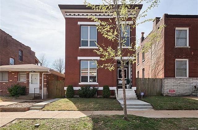 1st image of 4052 Botanical Ave