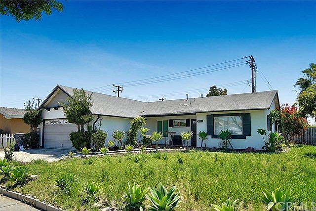 1st image of 8512 Tamarack Way