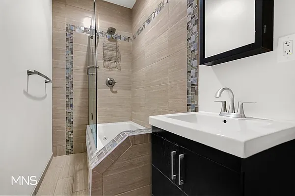 Rented by MNS Marketing | media 19
