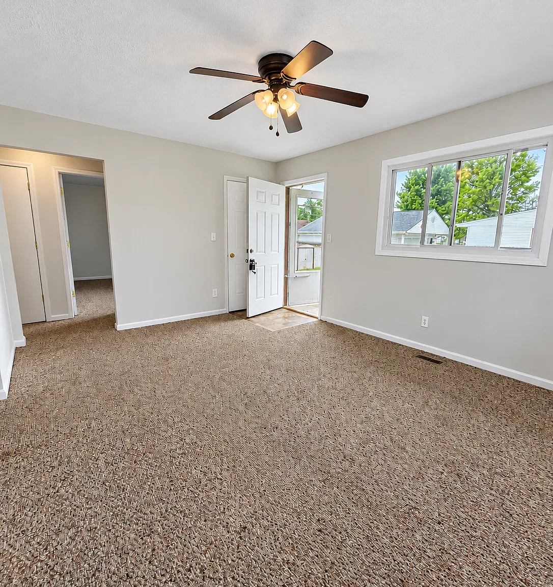 2 bed, 792 sqft, $1,075 — Photo 4