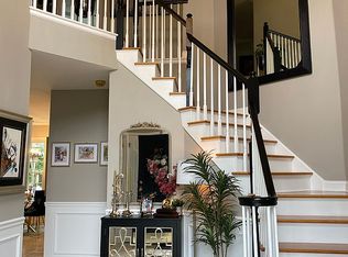 72 Bradley Ln, Bridgewater, NJ 08807