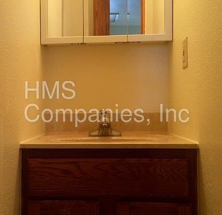 3rd image of 151 E Battle Creek St APT 3