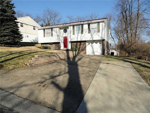 2nd image of 690 Butterfield Dr