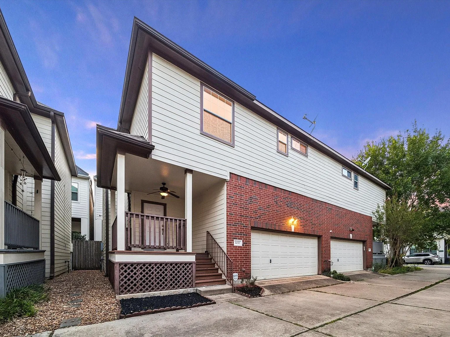 3 bed, 2.5 bath, 2031 sqft, $2,750 — Photo 1
