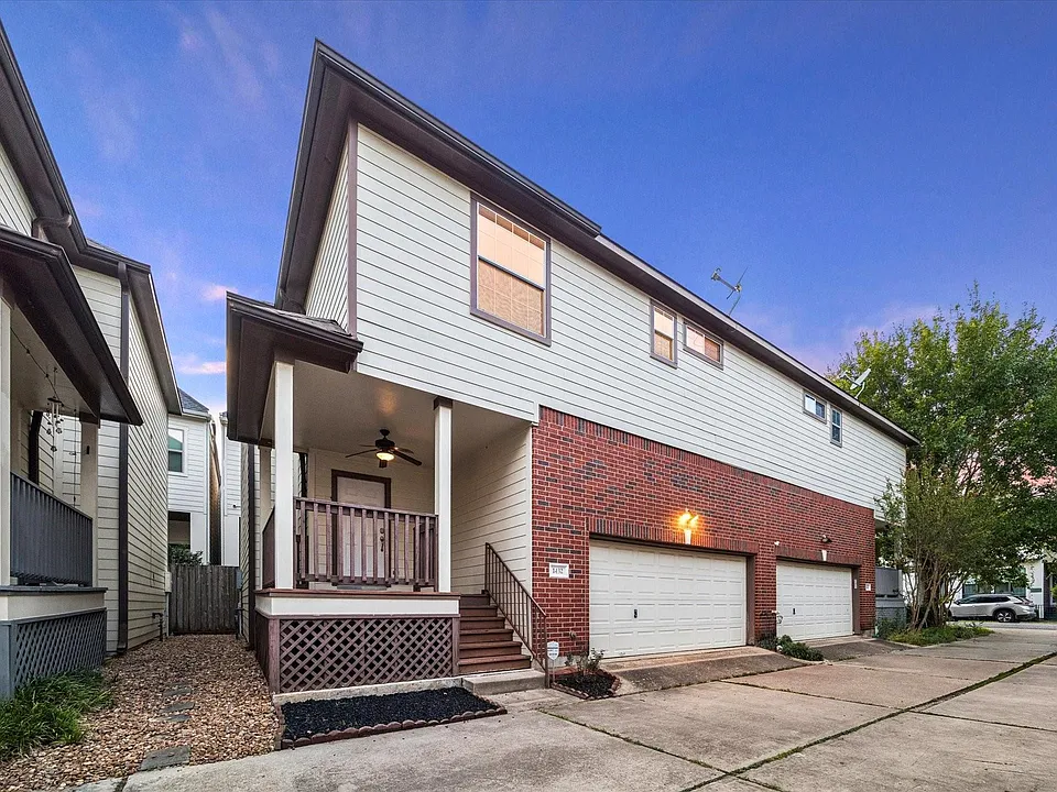 1432 W 24th St
