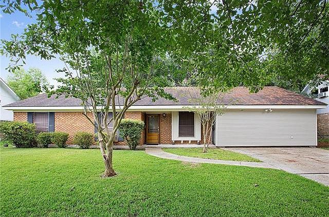 1st image of 118 Cawthorn Dr