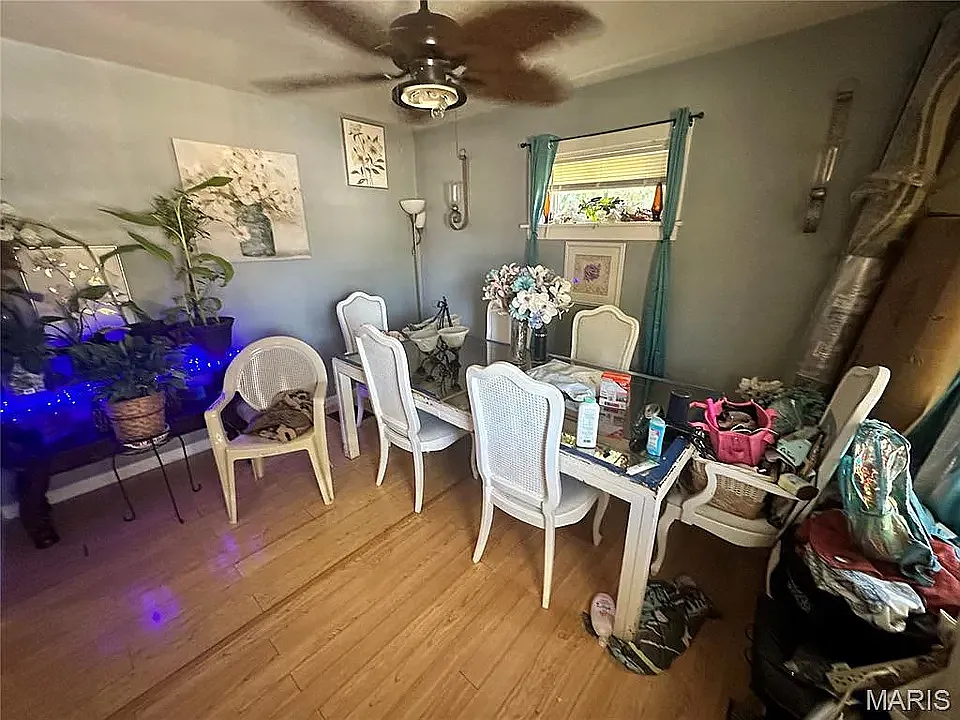 2 bed, 1016 sqft, $1,200 — Photo 2