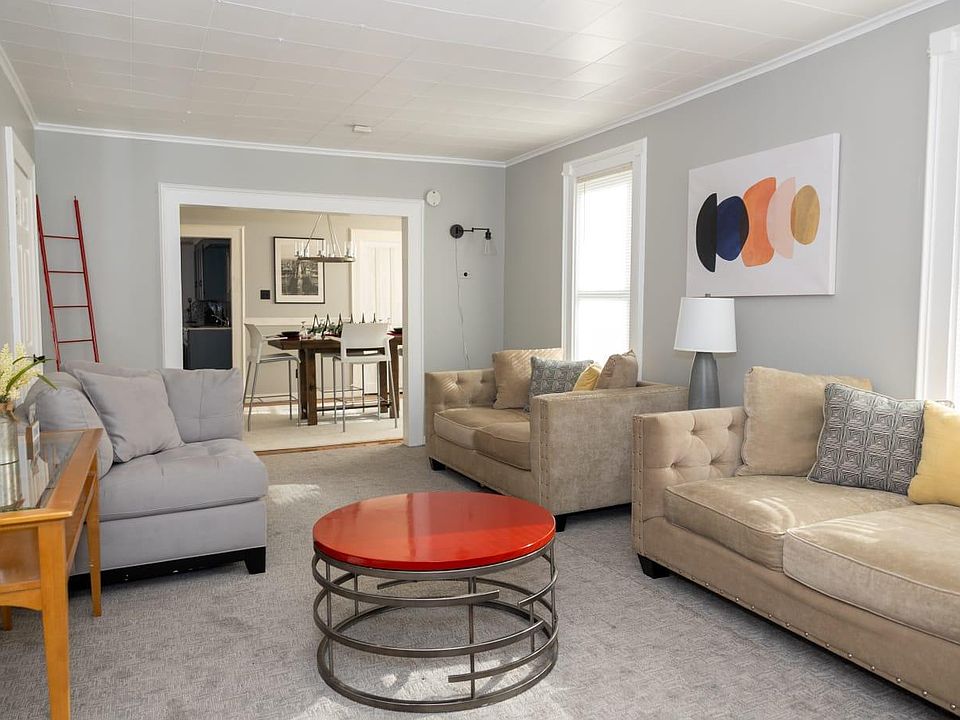 215 Sedgwick St, Syracuse, NY 13203 Zillow