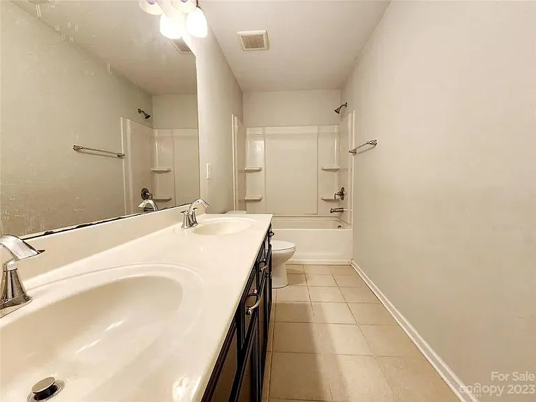 10420 Paisley Abbey Ln — Photo 18