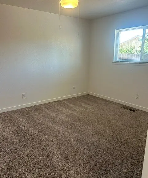 724 Gettysburg St — Photo 12