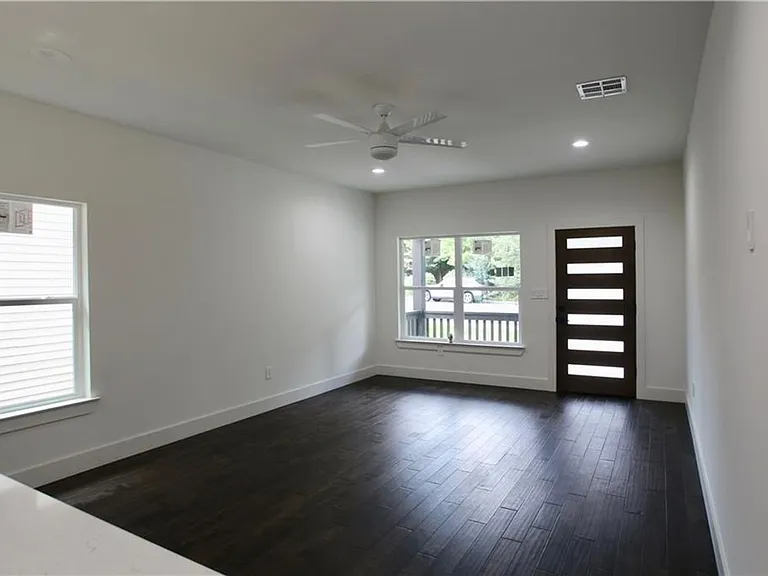 705 Harris Ave #C — Photo 37