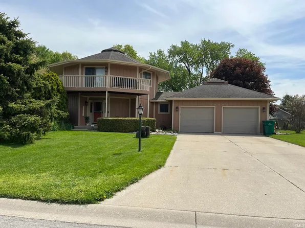54962 Sunray Dr W, Osceola, IN 46561