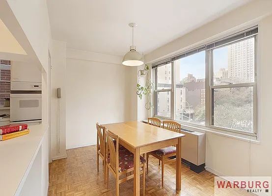 Sold by Warburg | media 16