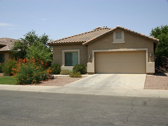 2nd image of 3106 E Kingbird Pl