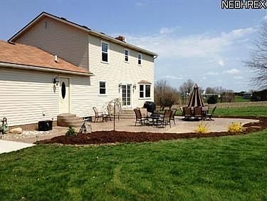 5th image of 4588 Lakeknoll St