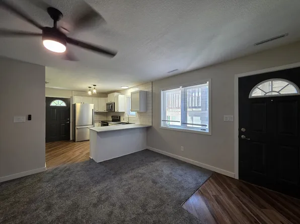 428 Stonehaven Dr, Ames, IA