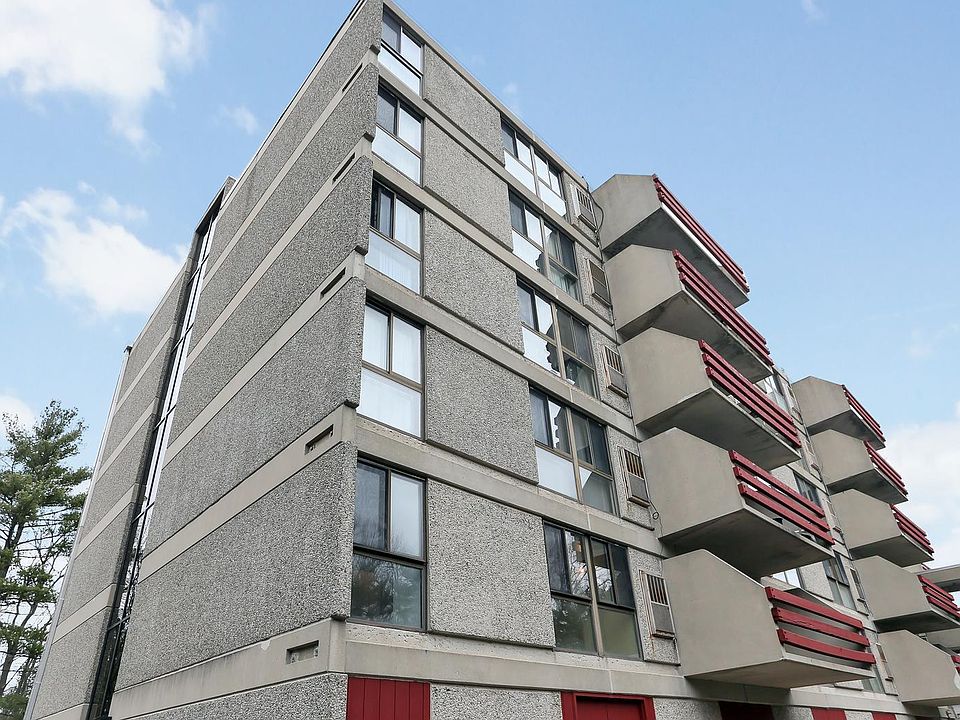 1st image of 55 Tall Oaks Dr Unit 302