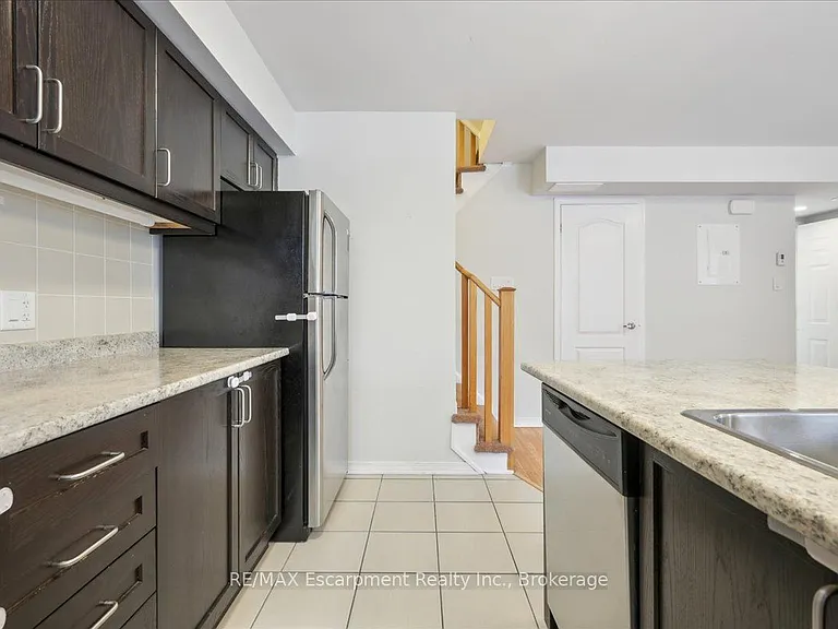 2441 Greenwich Dr #64 — Photo 28