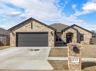 425 E Pams Dr, Perkins, OK 74059