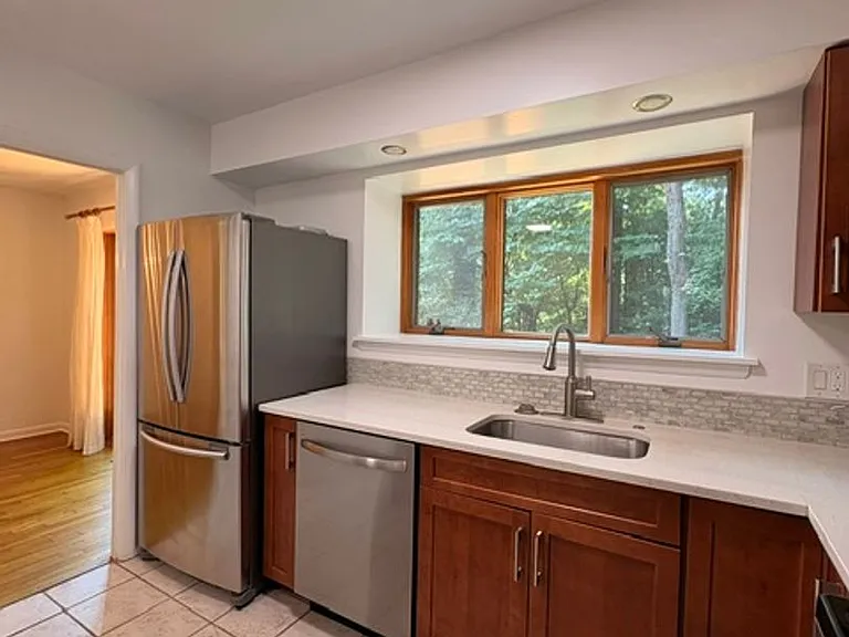 2071 Golf Course Dr — Photo 12