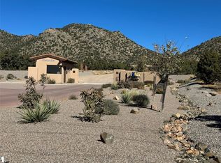 3 W Long View Dr, Santa Fe, NM 87505