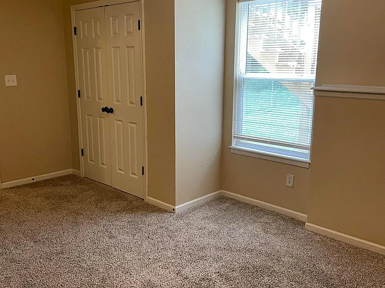710 NW Scenic Ln — Photo 20
