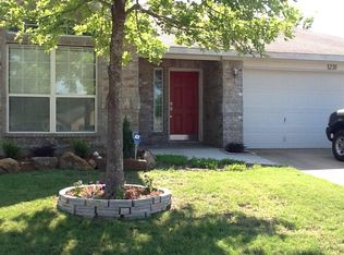 1231 La Rioja Dr, Dallas, TX 75217