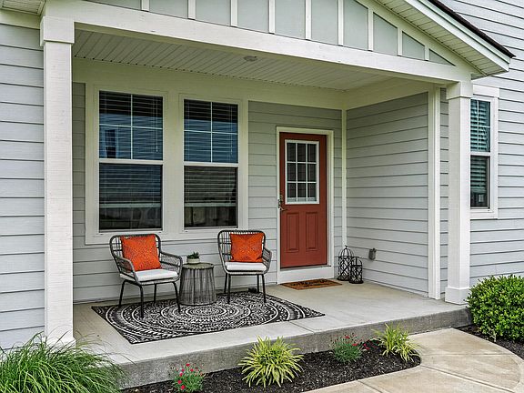 4th image of 2201 Ridgeline Dr